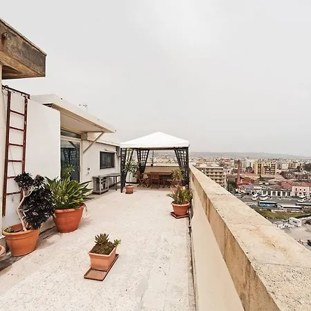 Charming In Terrace And Parking Apartment Catania